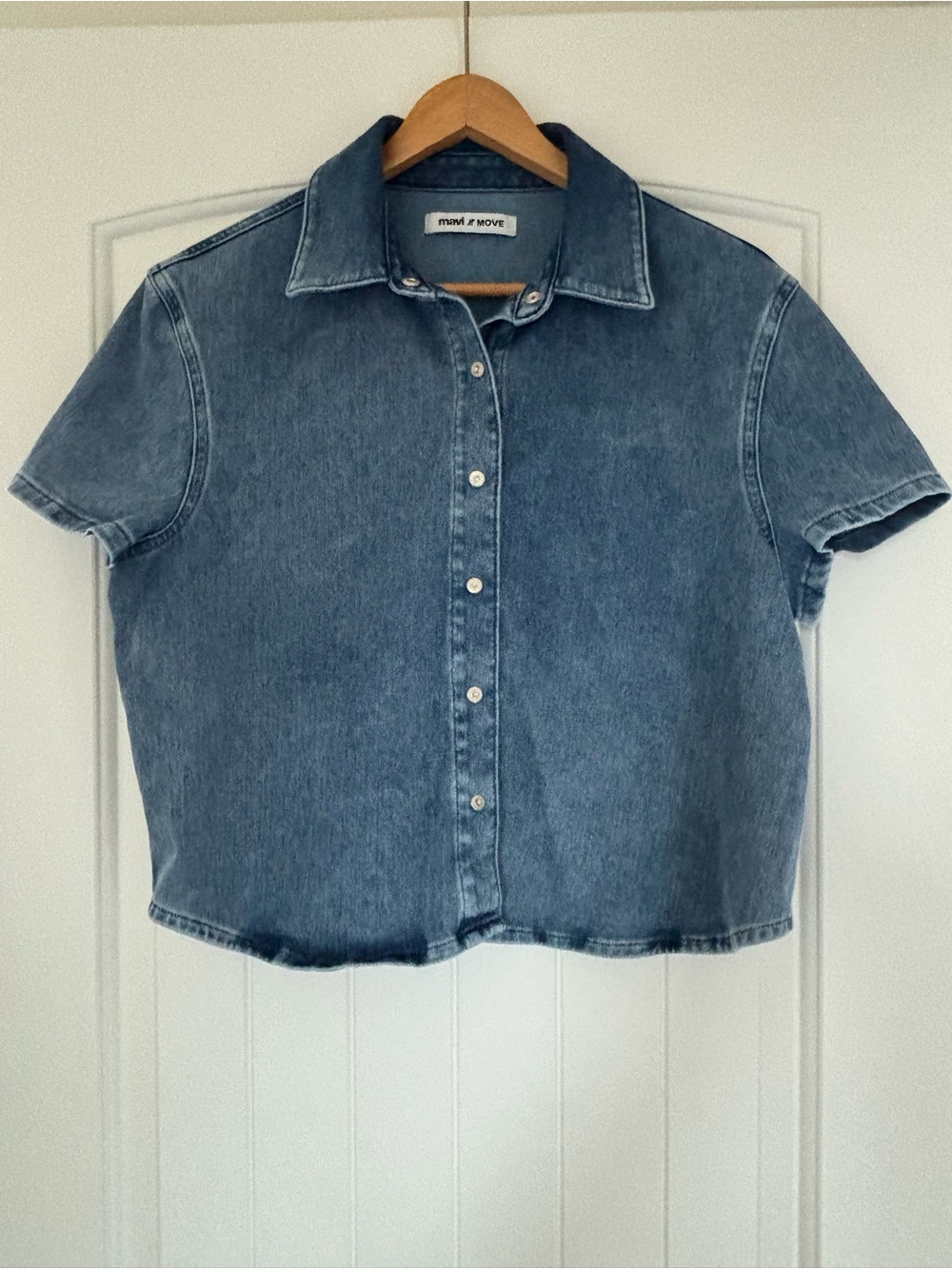 Short-Sleeve Denim Button-Up Shirt | Mavi Move | Size Large